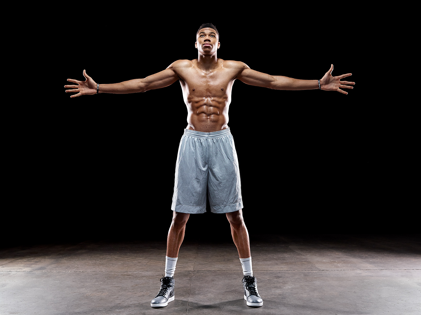 Giannis antetokounmpo naked